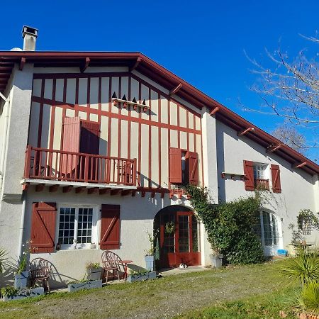 La Metairie De Biaudos Bed & Breakfast ภายนอก รูปภาพ
