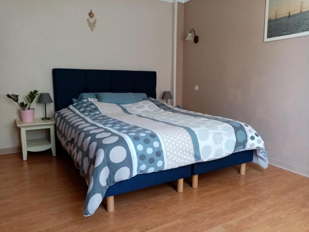 La Metairie De Biaudos Bed & Breakfast ภายนอก รูปภาพ