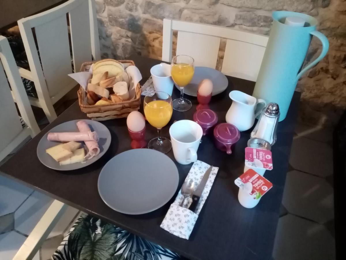 La Metairie De Biaudos Bed & Breakfast ภายนอก รูปภาพ